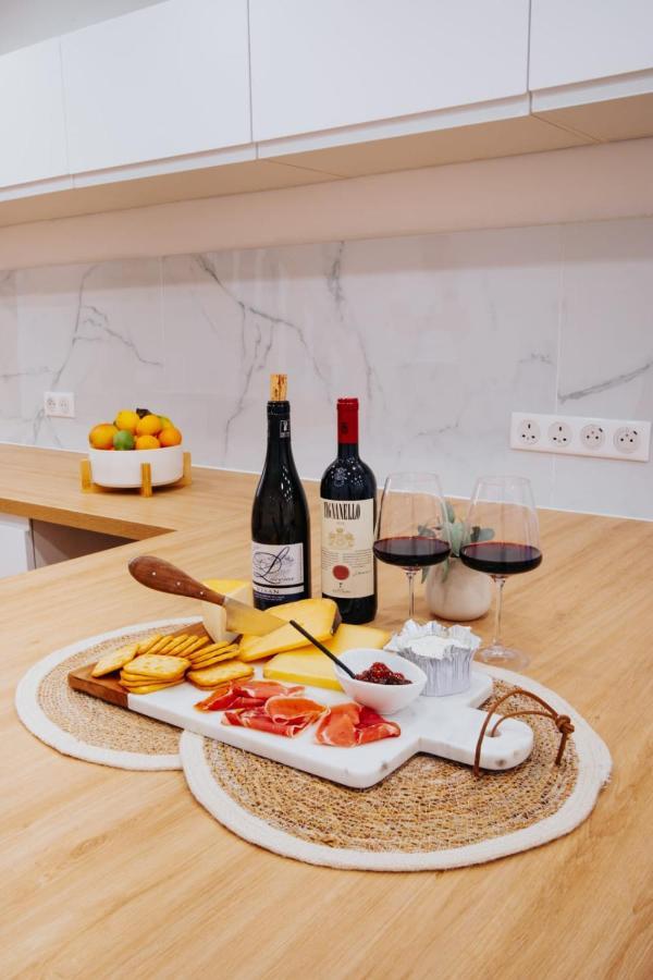 Ferienwohnung Perfect Family-Oriented And Renovated Townhouse In The Old Antibes Exterior foto